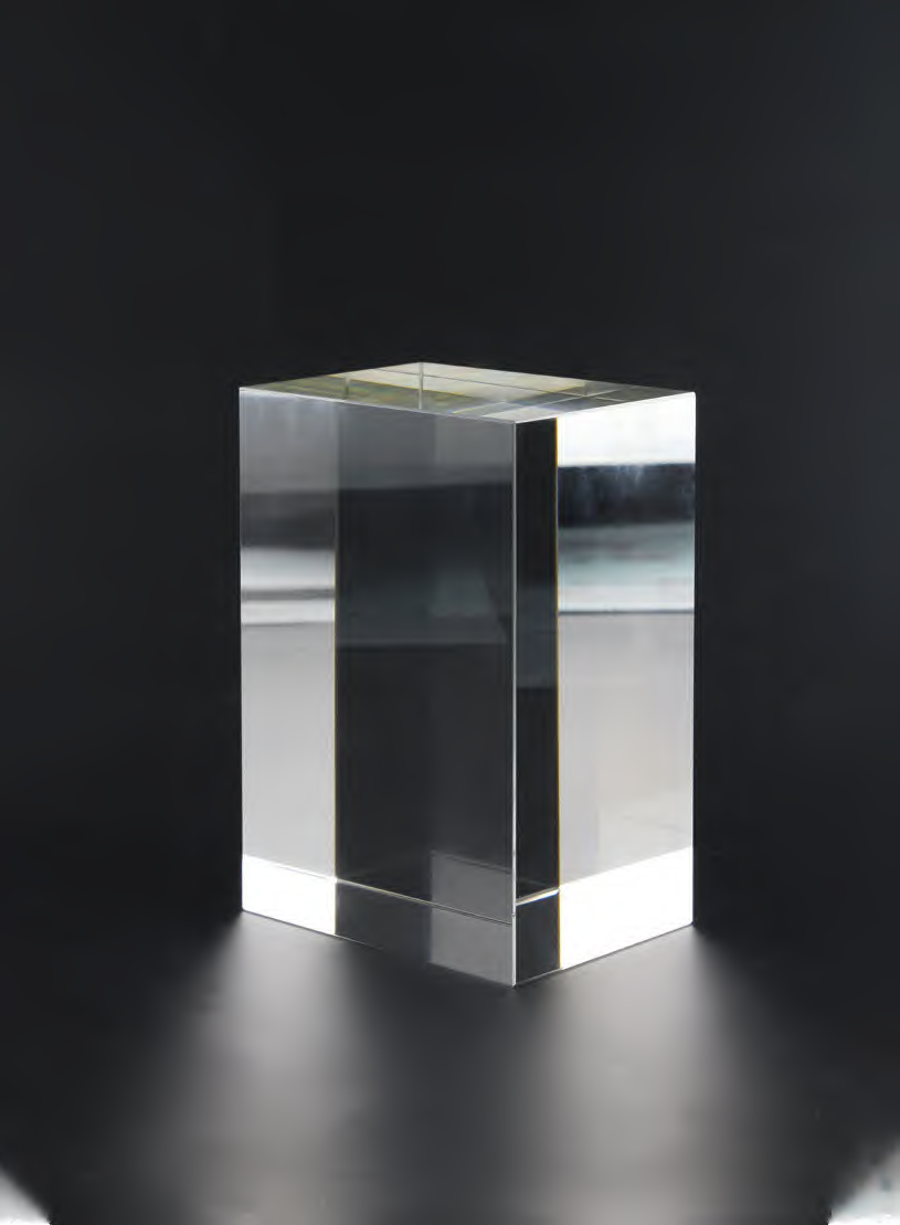 Rectangular Crystals CR-25 8 x 5 x 5mm - Integrated Station